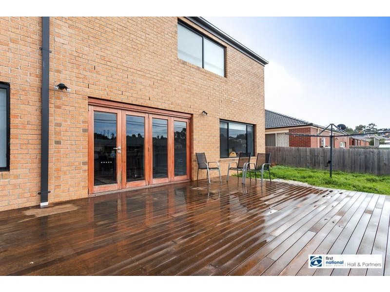 5 Loren Court, Endeavour Hills VIC 3802