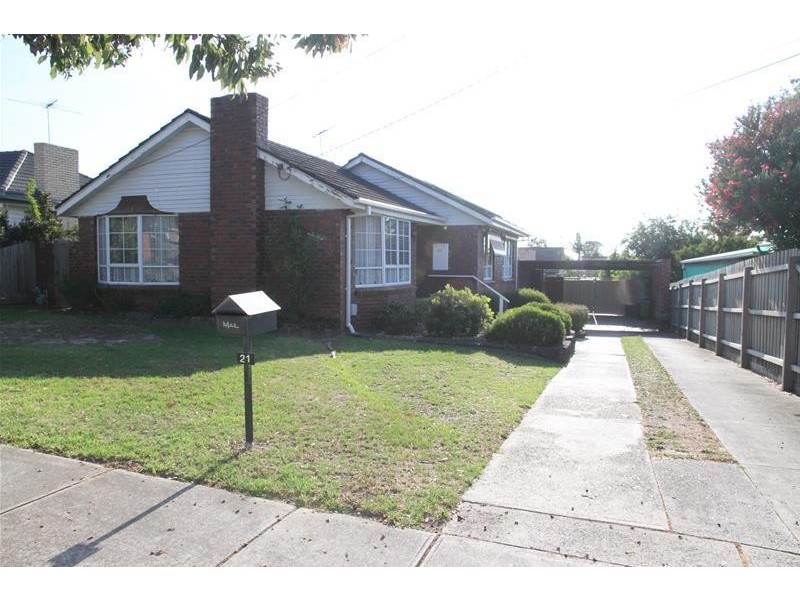 21 Marie Street, Doveton VIC 3177