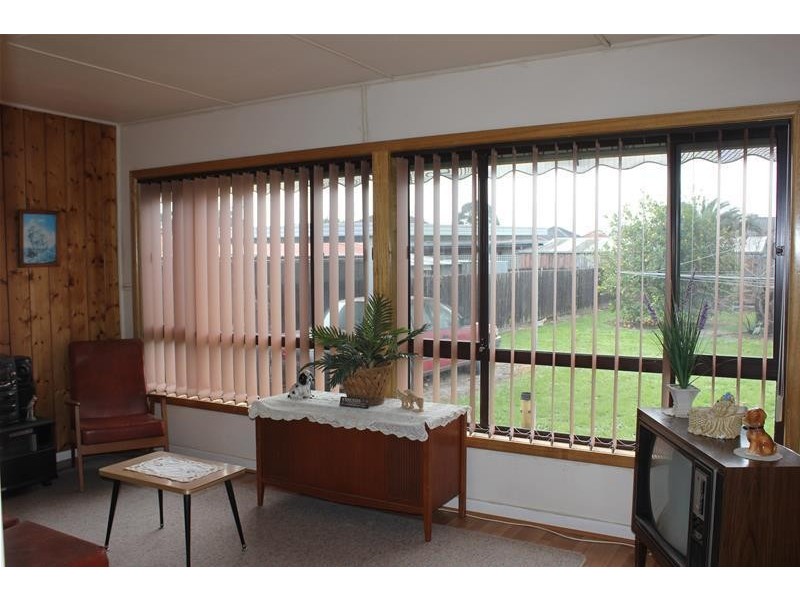 17 Ray Street, Dandenong VIC 3175