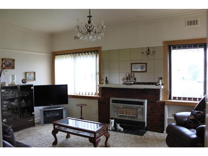 17 Ray Street, Dandenong VIC 3175