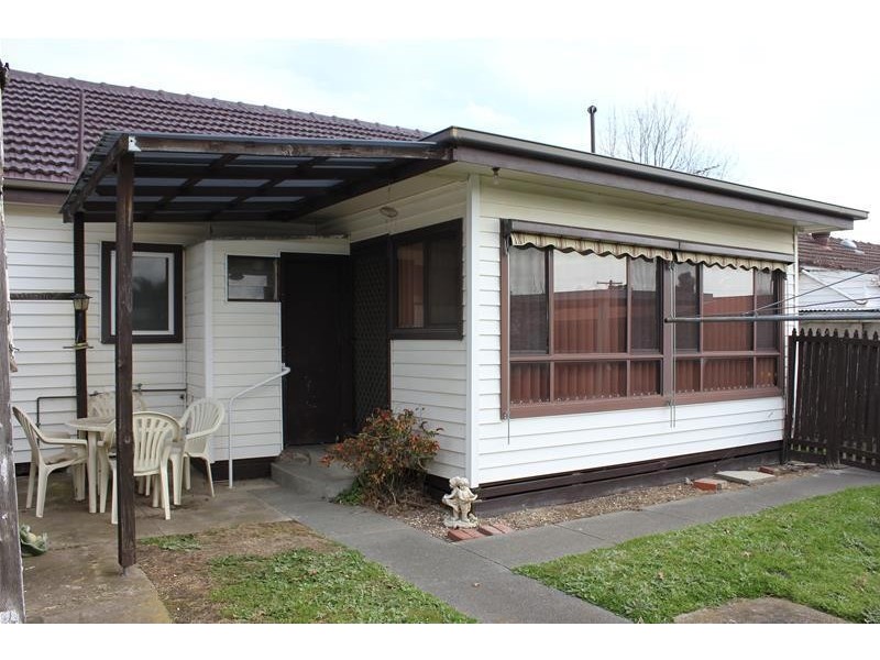 17 Ray Street, Dandenong VIC 3175