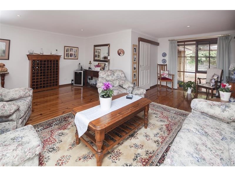 9 Pridham Court, Endeavour Hills VIC 3802