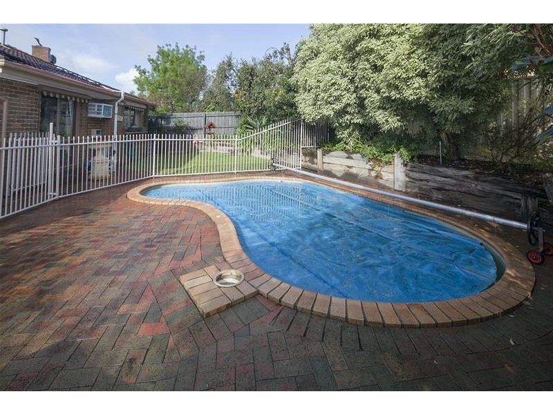 9 Pridham Court, Endeavour Hills VIC 3802