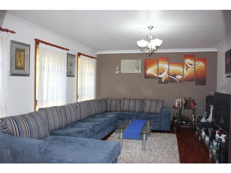 4 Glencaple Court, Endeavour Hills VIC 3802