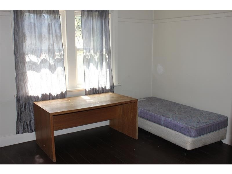 4 Ronald Street, Dandenong VIC 3175