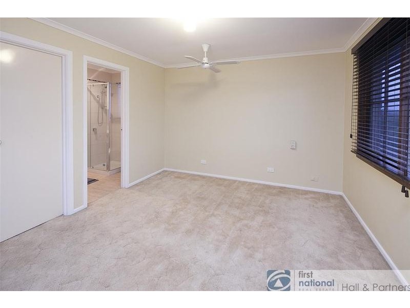 265 James Cook Drive, Endeavour Hills VIC 3802