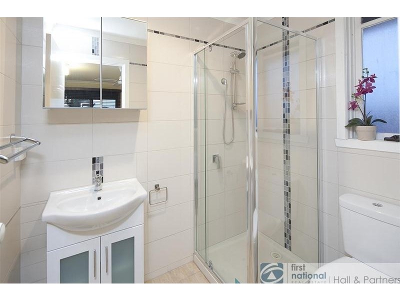 265 James Cook Drive, Endeavour Hills VIC 3802