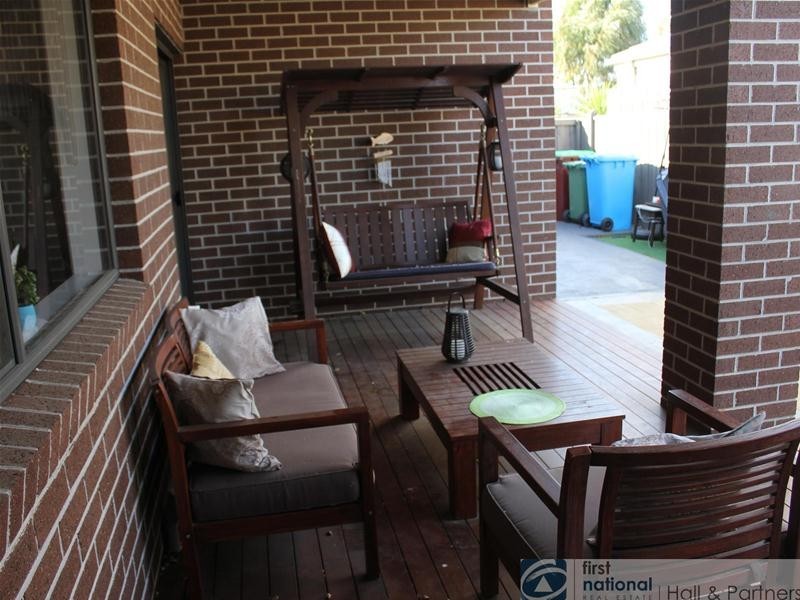 22 Faringdon Drive, Cranbourne North VIC 3977