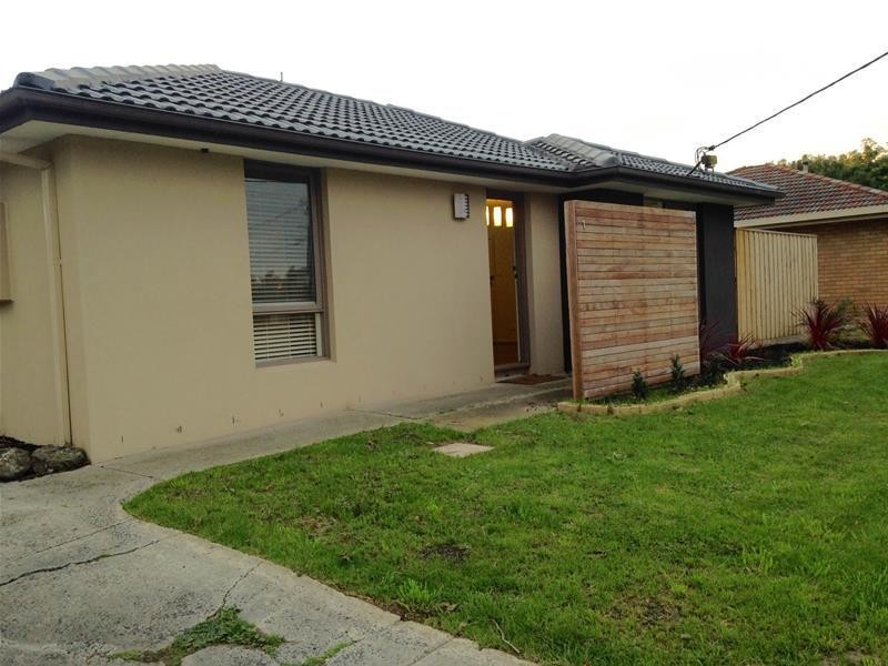 1/113 Clow Street, Dandenong VIC 3175