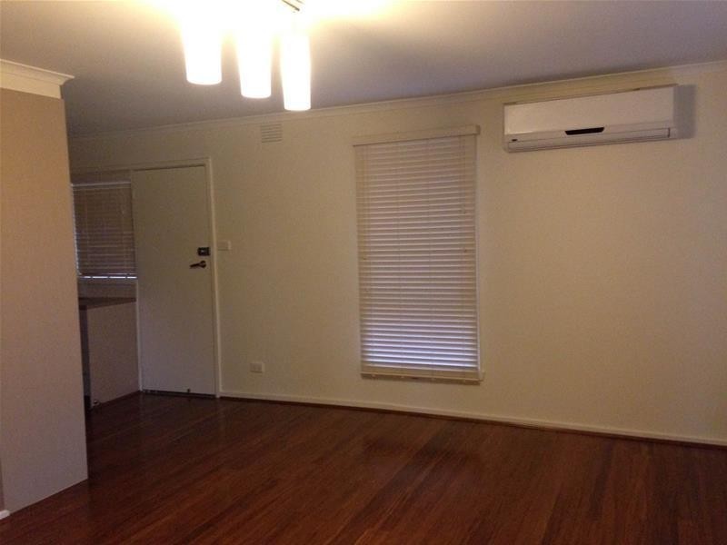 1/113 Clow Street, Dandenong VIC 3175