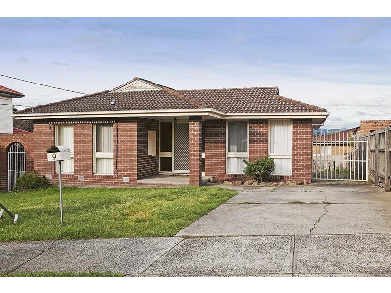 9 Breamlea Court, Dandenong North VIC 3175