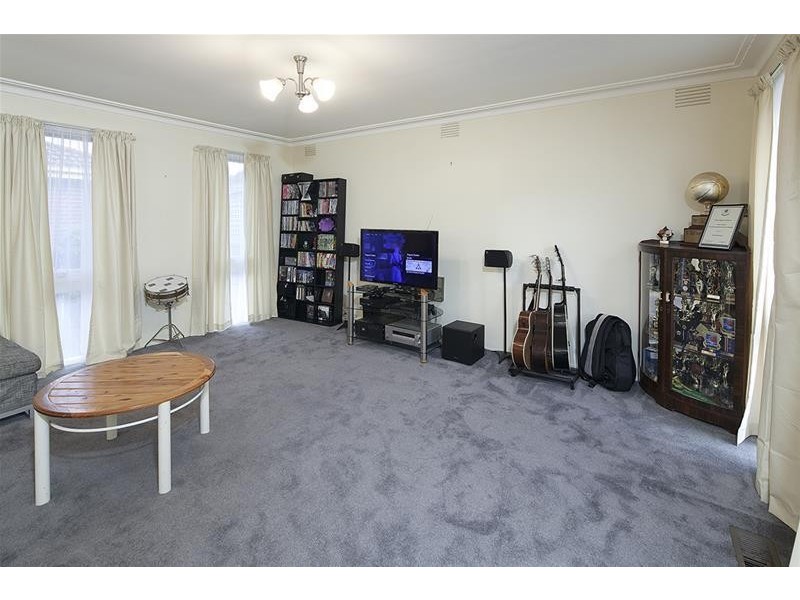 9 Breamlea Court, Dandenong North VIC 3175