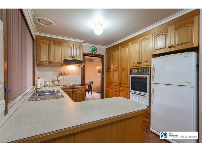 76 Outlook  Drive, Dandenong North VIC 3175