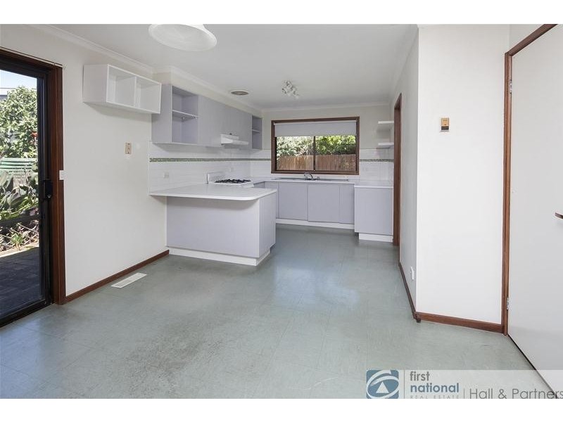 5/2 Vera Court, Dandenong VIC 3175