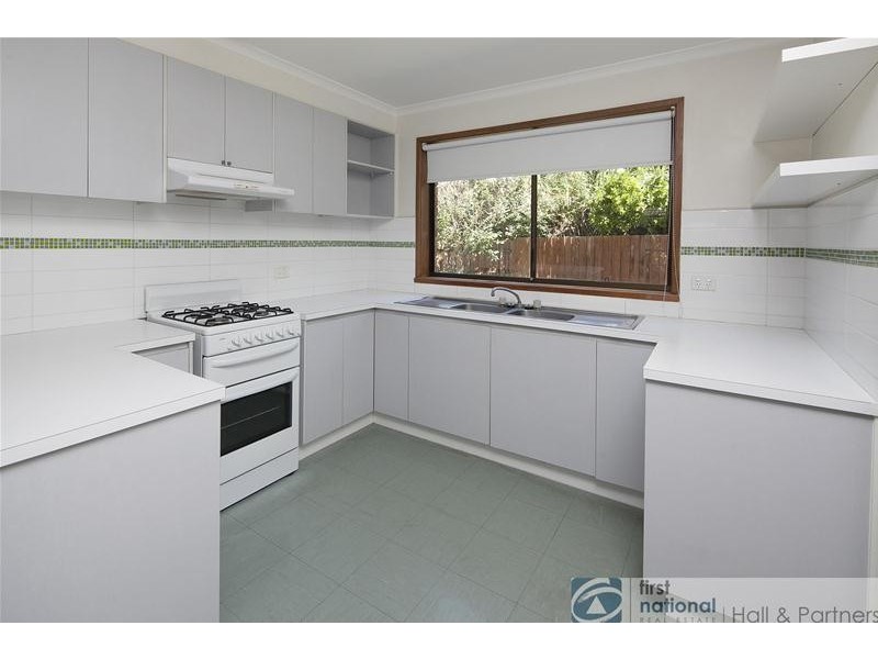 5/2 Vera Court, Dandenong VIC 3175