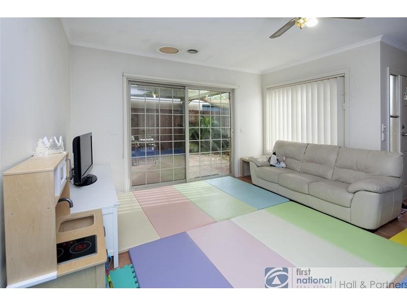 2/26 Lee Avenue, Springvale VIC 3171