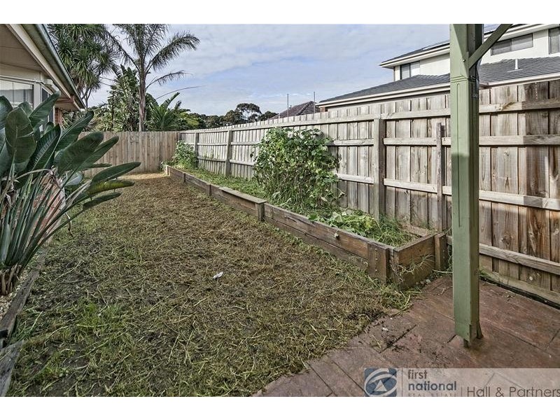 2/26 Lee Avenue, Springvale VIC 3171