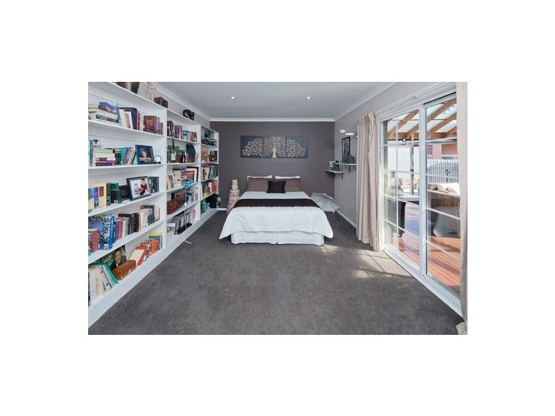 1 Francis Street, Dandenong South VIC 3175