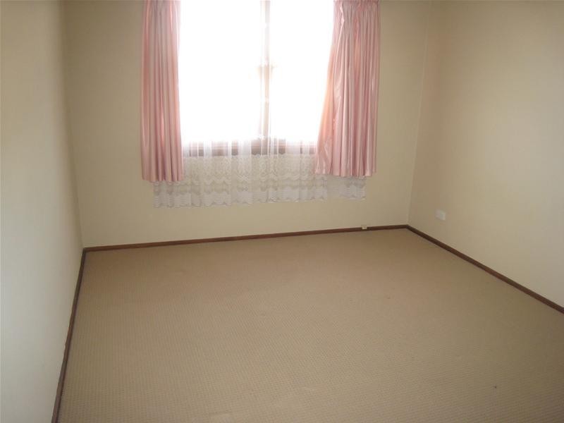 2/70 Cleeland Street, Dandenong VIC 3175