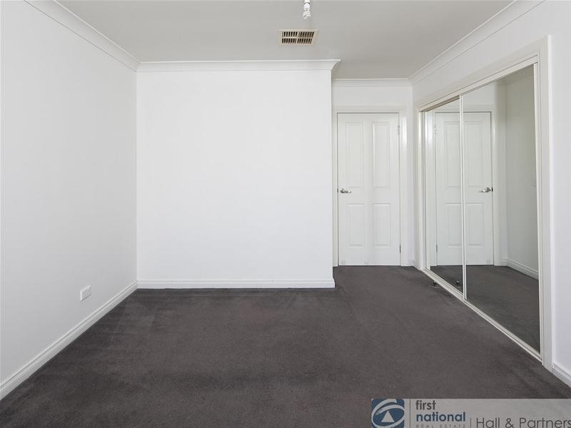 1/32 Stud Road, Dandenong VIC 3175