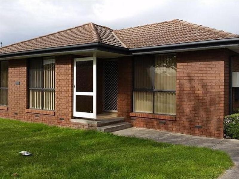 1/9 Robert Street, Dandenong VIC 3175