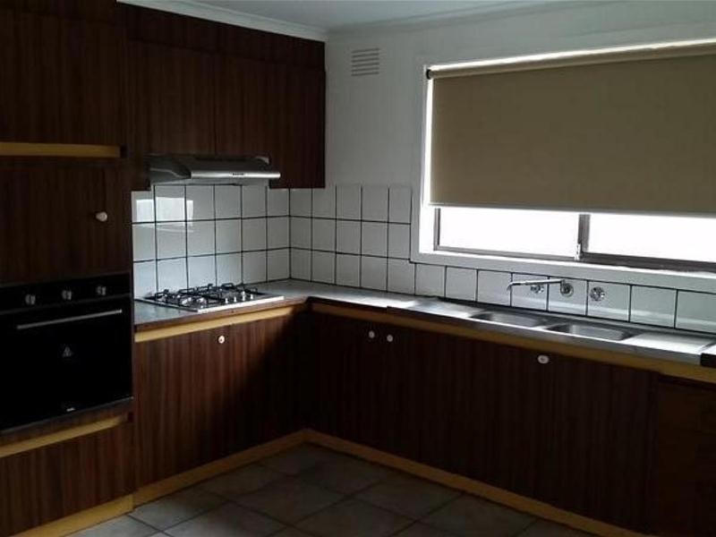 1/9 Robert Street, Dandenong VIC 3175