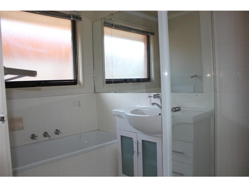 3 Bryson Court, Endeavour Hills VIC 3802