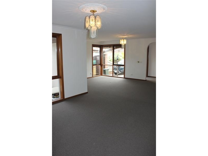 10 Dundee Court, Endeavour Hills VIC 3802