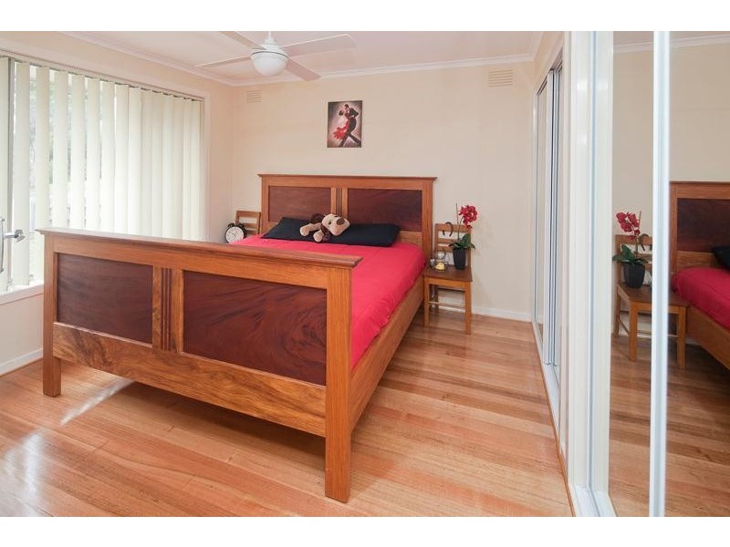 1/9 Dorothy Street, Doveton VIC 3177