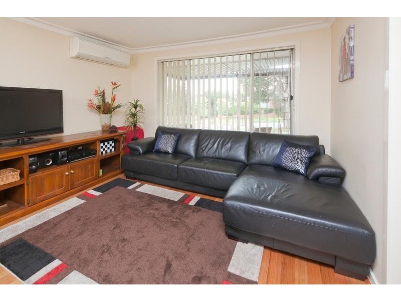 1/9 Dorothy Street, Doveton VIC 3177