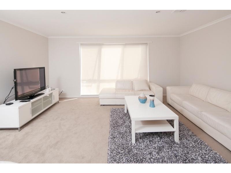 20 Bethune Drive, Hampton Park VIC 3976