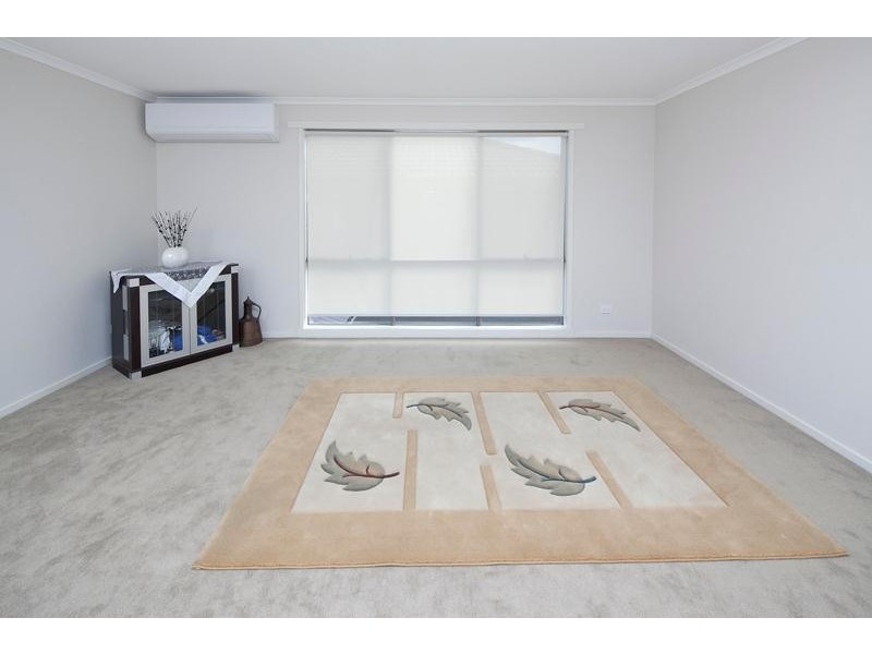 20 Bethune Drive, Hampton Park VIC 3976