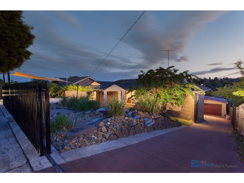 16 Exell  Drive, Dandenong North VIC 3175