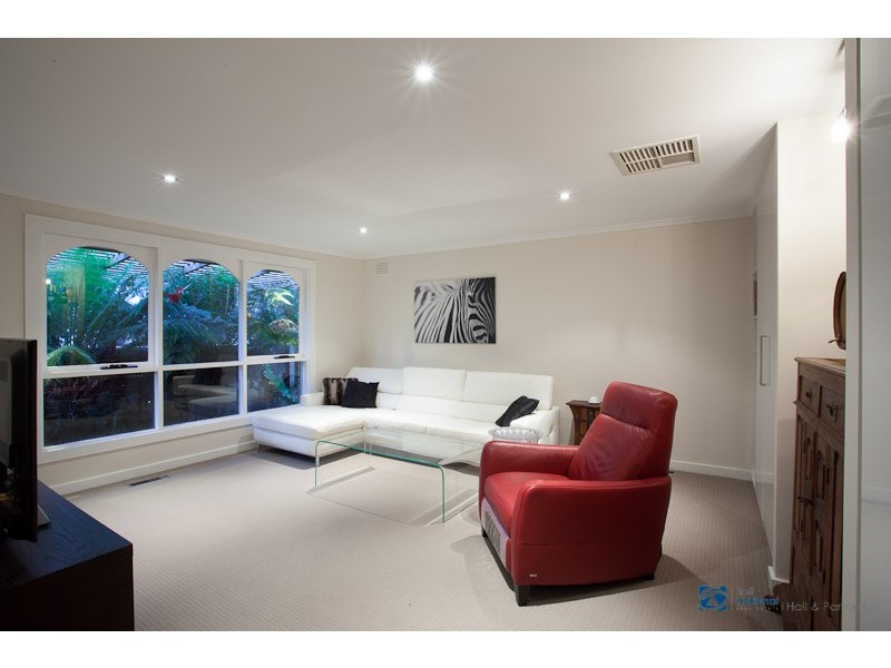 16 Exell  Drive, Dandenong North VIC 3175