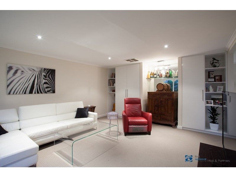 16 Exell  Drive, Dandenong North VIC 3175