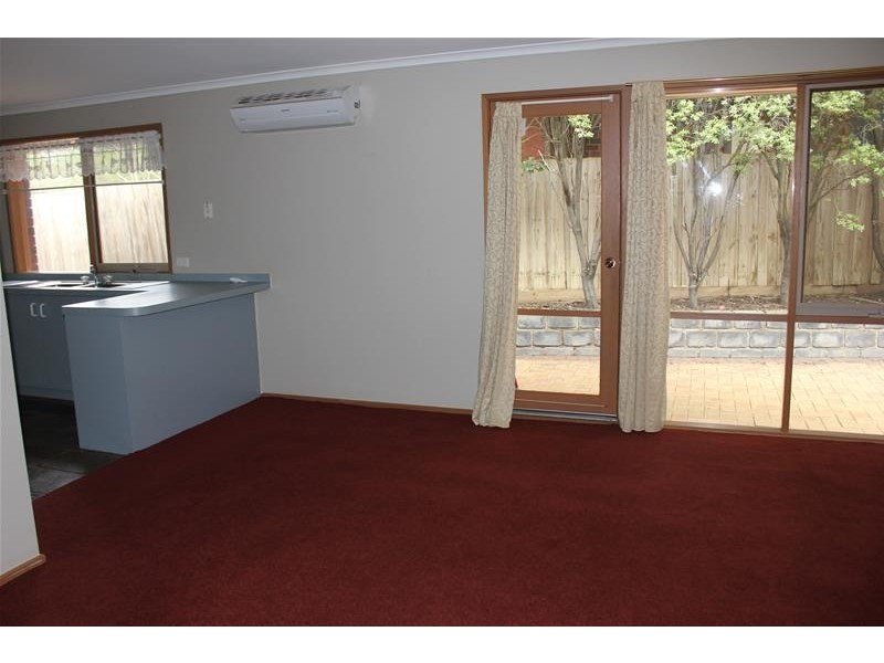 5 Thelma Rise, Hampton Park VIC 3976