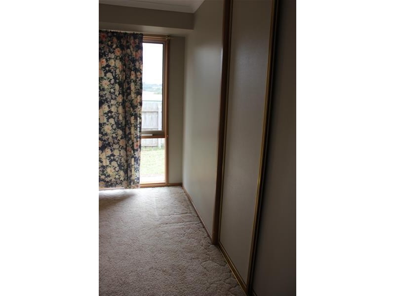 5 Thelma Rise, Hampton Park VIC 3976