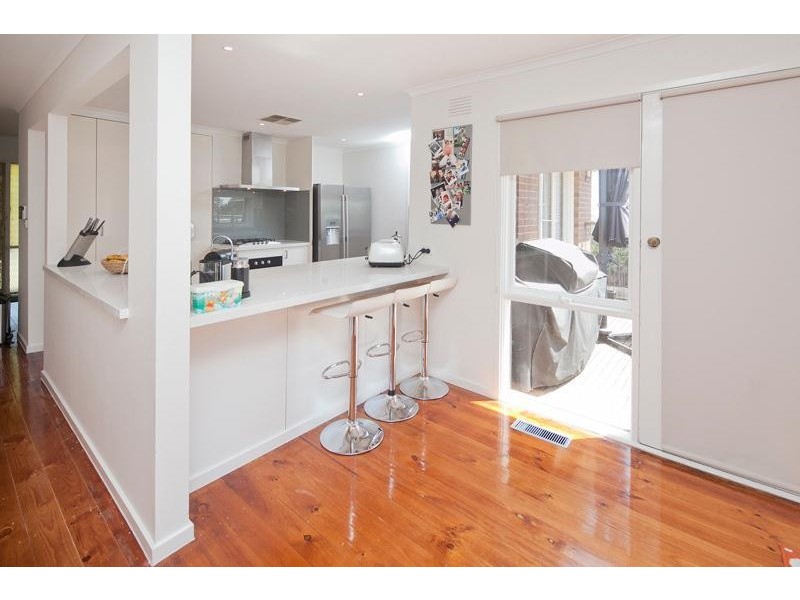 12 Sutherland Court, Endeavour Hills VIC 3802