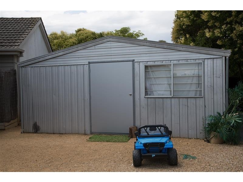 3 Clay Court, Dandenong North VIC 3175