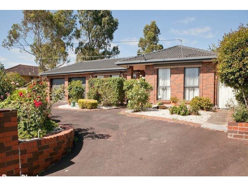 76 Loch Road, Dandenong North VIC 3175