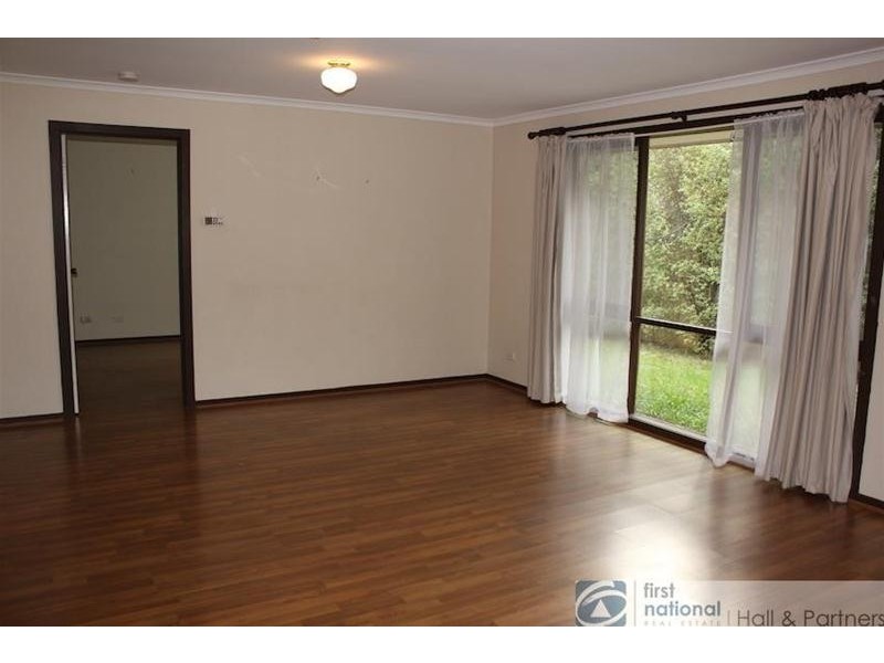 304 Dandelion Drive, Rowville VIC 3178