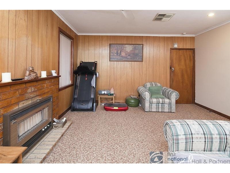 5 Pyrus Court, Doveton VIC 3177