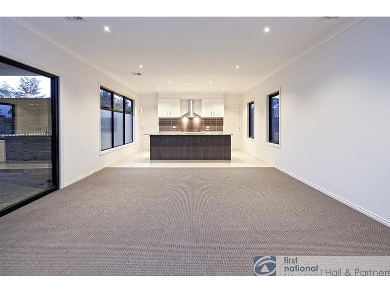 25A John Edgcumbe Way, Endeavour Hills VIC 3802