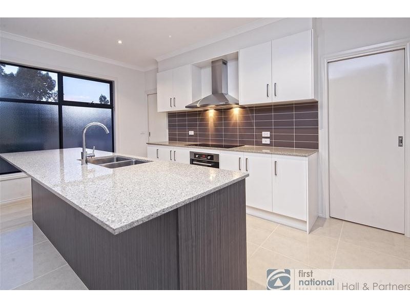 25A John Edgcumbe Way, Endeavour Hills VIC 3802