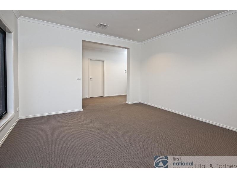 25A John Edgcumbe Way, Endeavour Hills VIC 3802