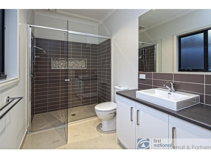 25A John Edgcumbe Way, Endeavour Hills VIC 3802