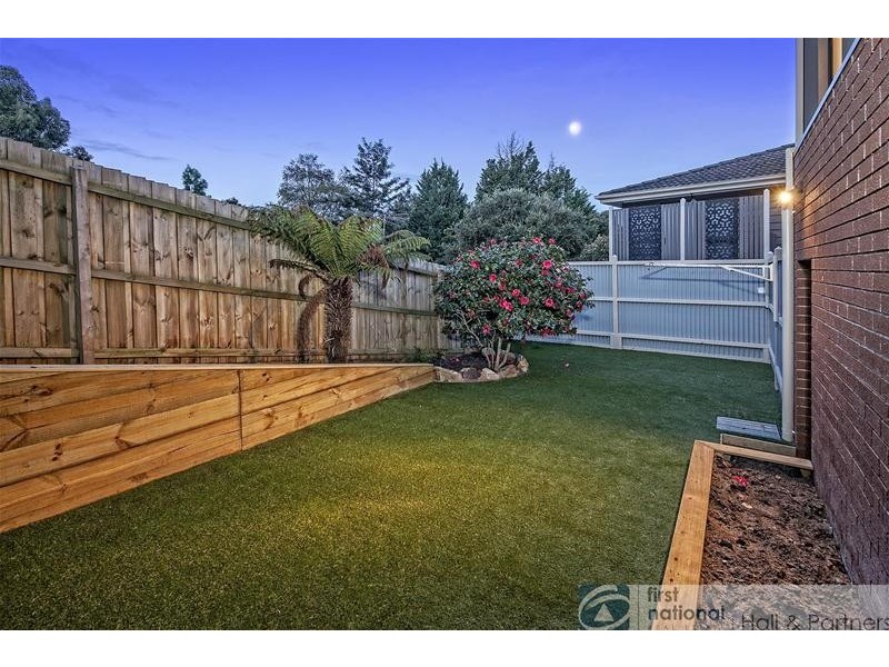 25A John Edgcumbe Way, Endeavour Hills VIC 3802