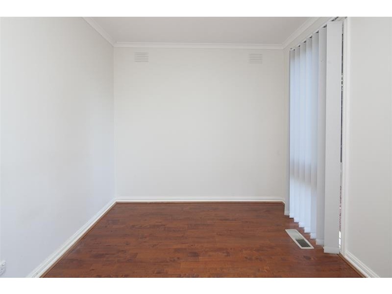 9 Rossiter Avenue, Endeavour Hills VIC 3802