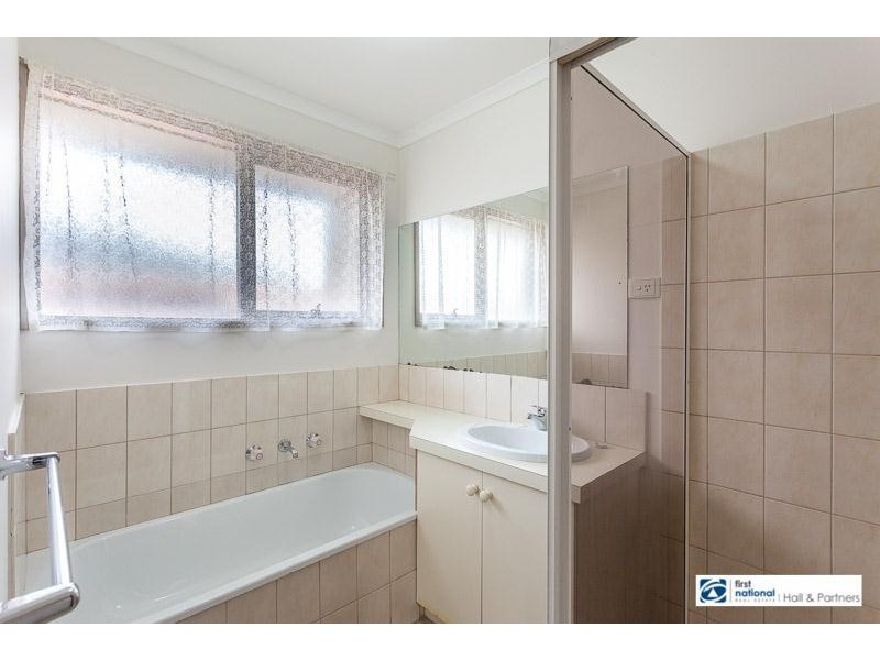 40 Glenburn Drive, Hallam VIC 3803