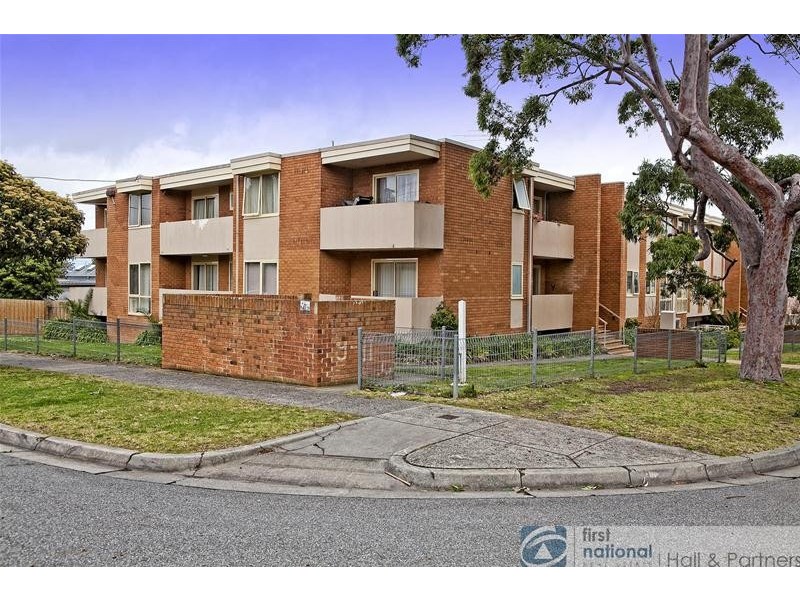 13/9-11 Weller Street, Dandenong VIC 3175